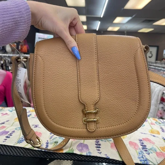 Banana Republic Camel Crossbody Bag - Picture 4 of 5